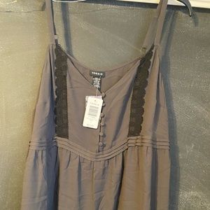 Torrid, size 1, gray and black